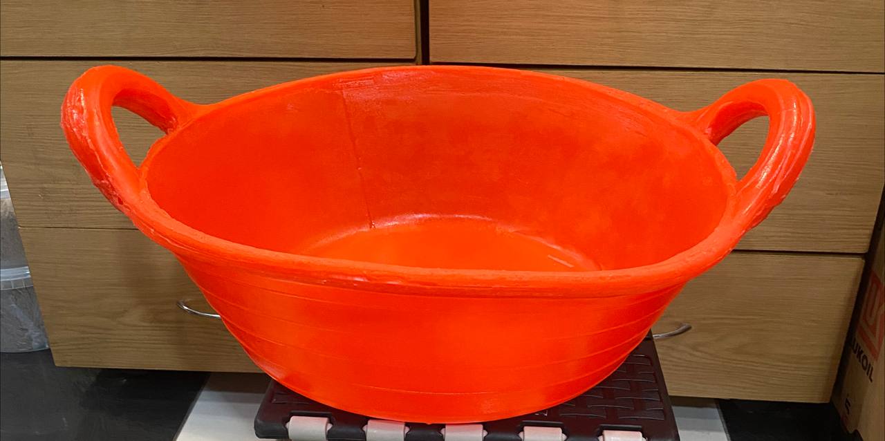 Таз для кормления ВЫСОКОПРОЧНЫЙ 12 литров, цвет красный