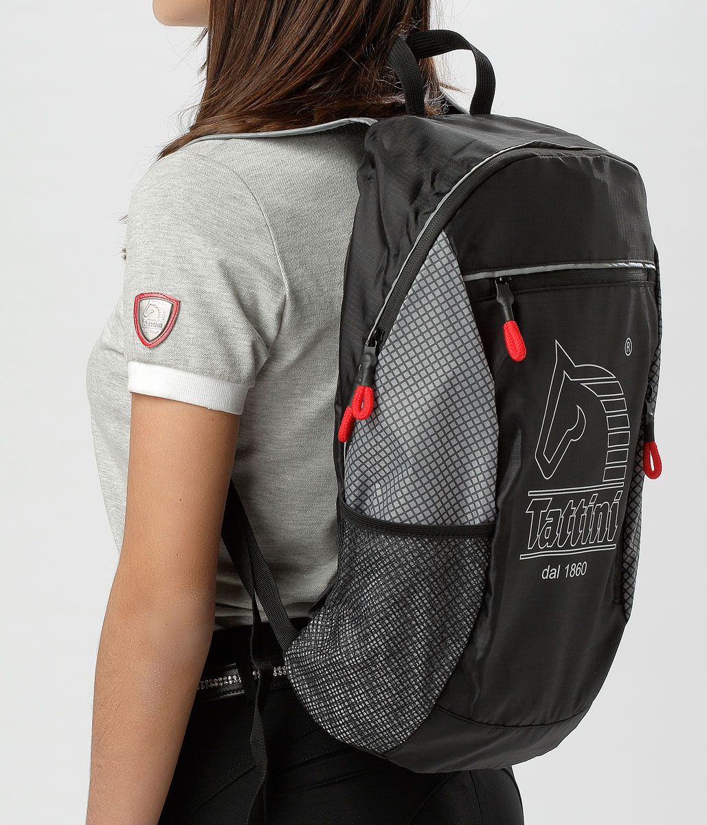 Рюкзак Tattini для аксессуаров всадника, облегченный, черно-серого цвета, вес рюкзака 200 гр.