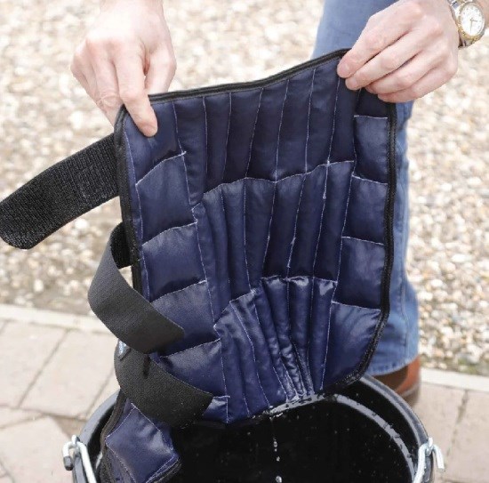 Ногавки охлаждающие Cold Water Premier Equine Англия, размер L